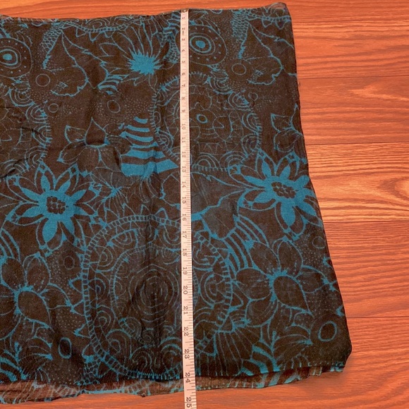 Vintage Gauze women’s Infinity, loop semi sheer scarf 💯 acrylic One Size - Picture 10 of 12